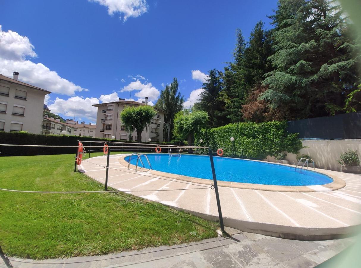 Apartamento Alba Jaca Extérieur photo